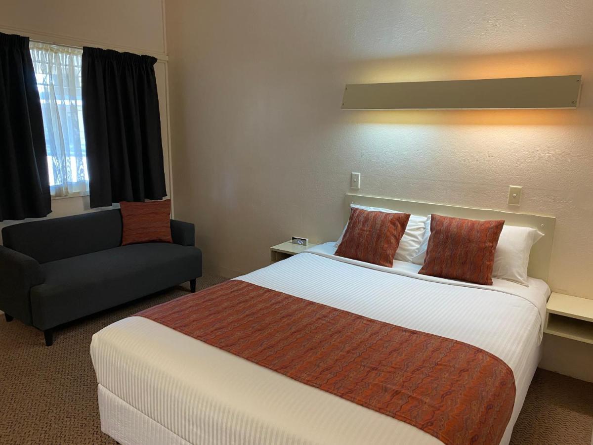 Ben Hall Motor Inn Forbes Exteriér fotografie