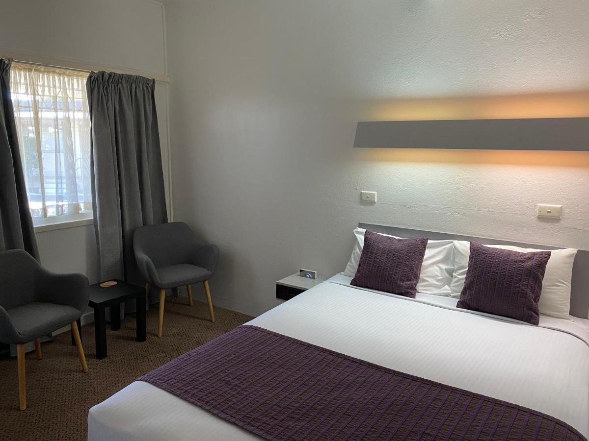Ben Hall Motor Inn Forbes Exteriér fotografie