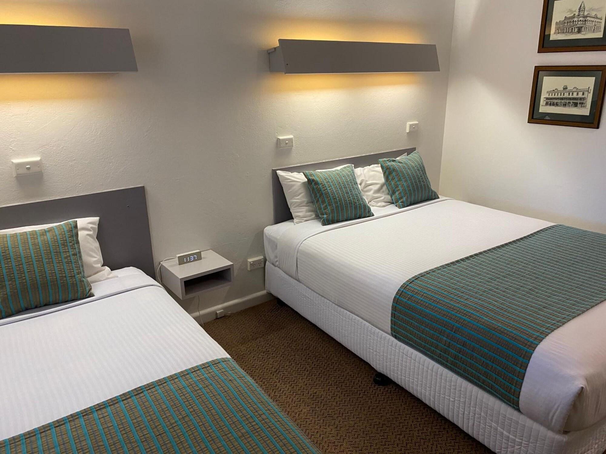 Ben Hall Motor Inn Forbes Exteriér fotografie