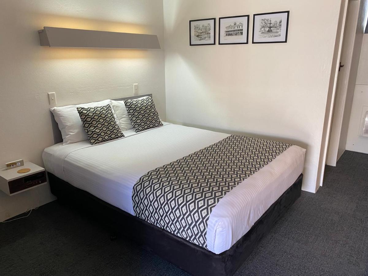 Ben Hall Motor Inn Forbes Exteriér fotografie