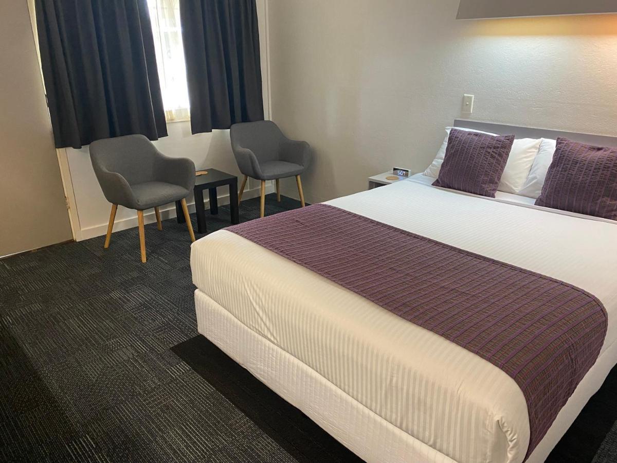 Ben Hall Motor Inn Forbes Exteriér fotografie